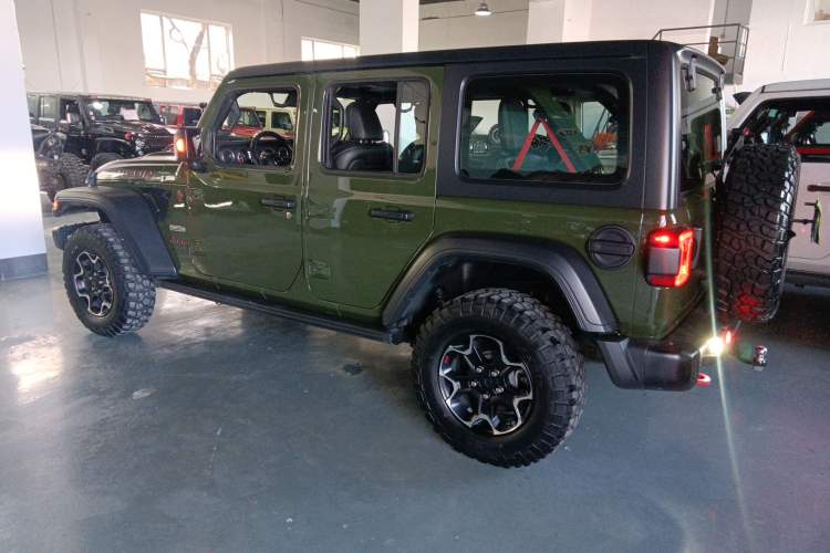Used Jeep Wrangler 2020 2.0T Rubicon Recon Four-Door Jungle Hero Limited Edition Left Side