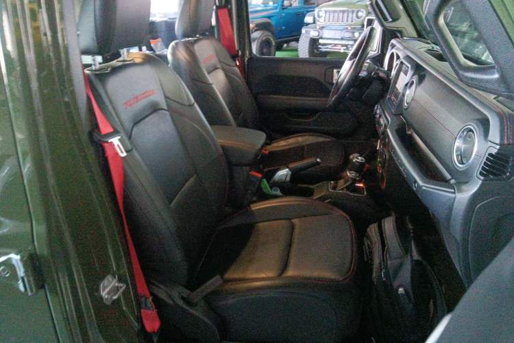 Used Jeep Wrangler 2020 2.0T Rubicon Recon Four-Door Jungle Hero Limited Edition Right Front Seat