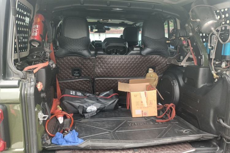 Used Jeep Wrangler  Trunk