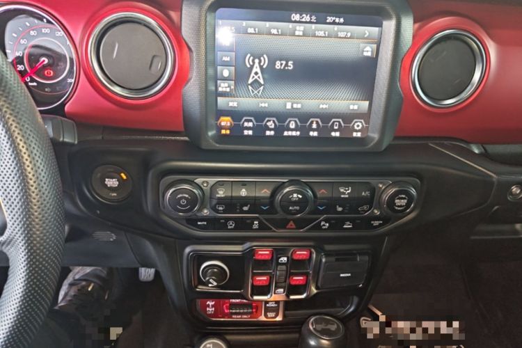 Used Jeep Wrangler 2021 2.0T Robin Hood Four-Door Edition Audio And AC Panel