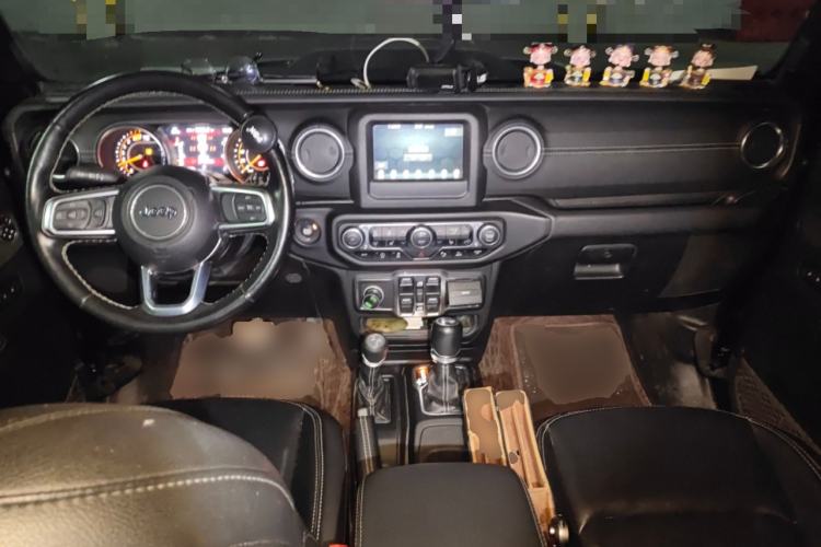 Used Jeep Wrangler 2021 2.0T Sahara Four-Door Edition Center Console