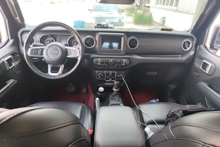 Used Jeep Wrangler 2021 2.0T Sahara Four-Door Edition Center Console