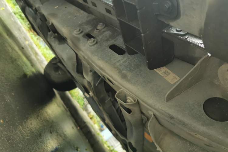 Used Jeep Wrangler 2021 2.0T Sahara Four-Door Edition Chassis Front Right