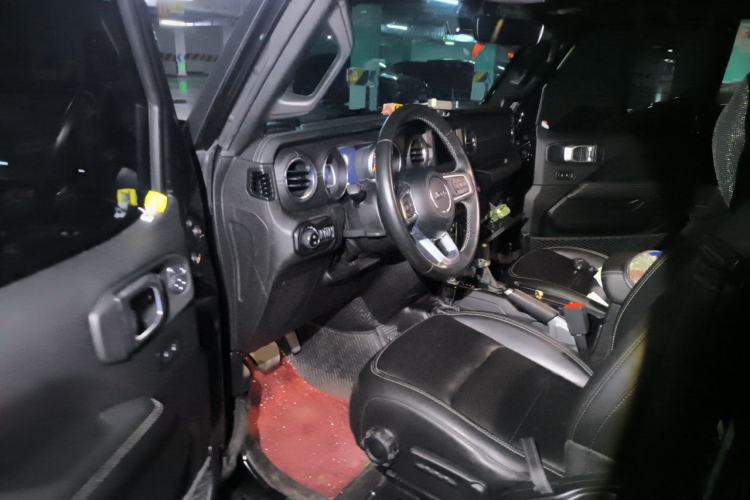 Used Jeep Wrangler 2021 2.0T 80th Anniversary Edition Driver Seat