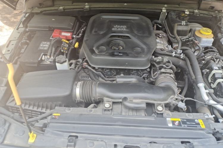 Used Jeep Wrangler 2021 2.0T Robin Hood Four-Door Edition Engine Bay