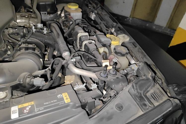 Used Jeep Wrangler 2021 2.0T Robin Hood Four-Door Edition Engine Bay Left