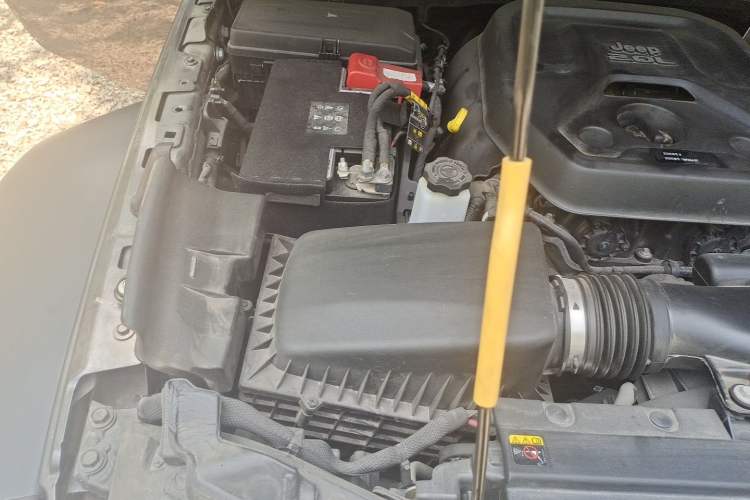 Used Jeep Wrangler 2021 2.0T Robin Hood Four-Door Edition Engine Bay Right