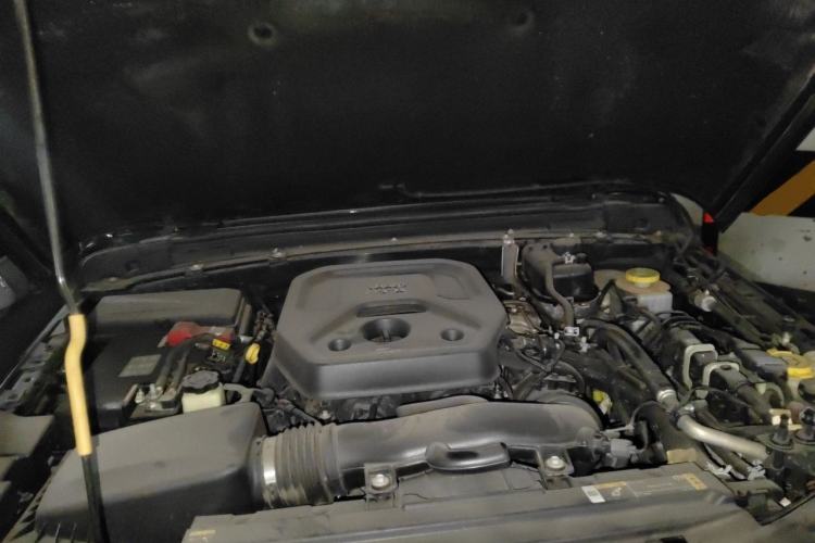 Used Jeep Wrangler 2021 2.0T Robin Hood Four-Door Edition Engine Bay