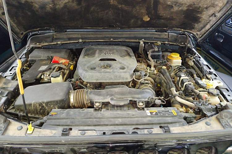 Used Jeep Wrangler 2021 2.0T Robin Hood Four-Door Edition Engine Bay