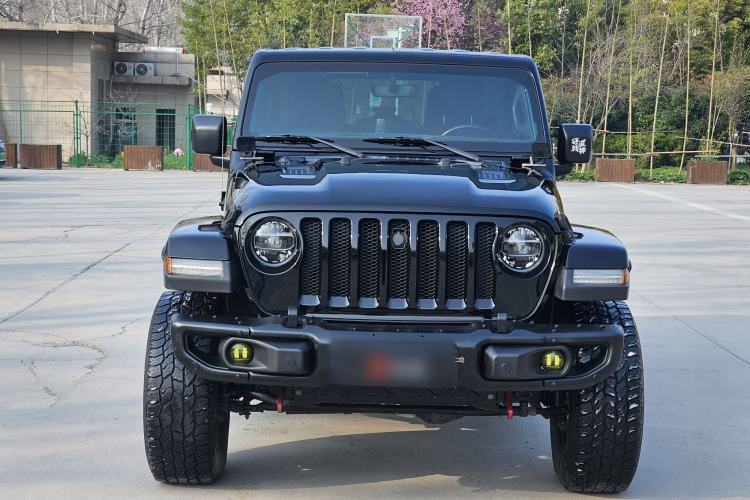 Used Jeep Wrangler 2021 2.0T Sahara Four-Door Edition Exterior 1