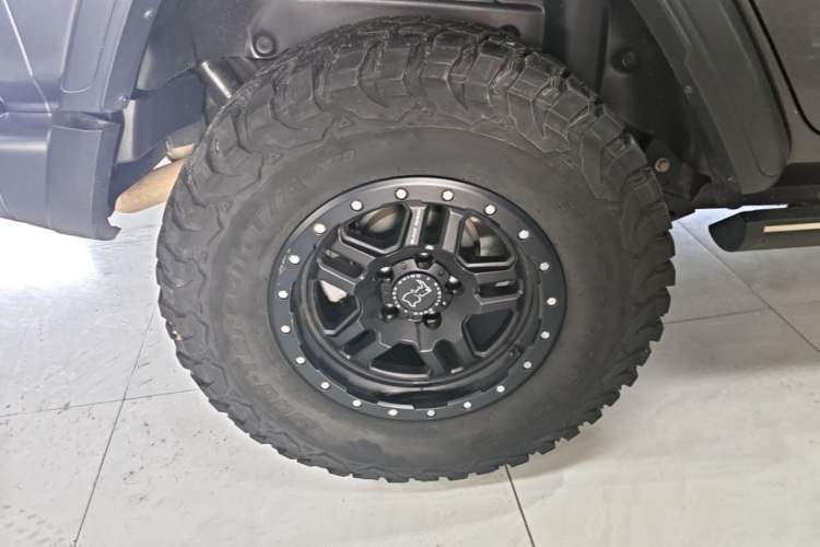 Used Jeep Wrangler 2021 2.0T Robin Hood Four-Door Edition Exterior 5