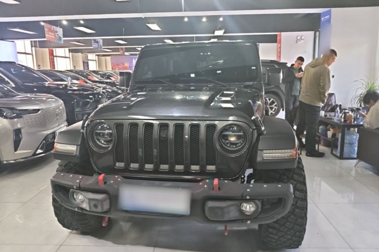 Used Jeep Wrangler 2021 2.0T Robin Hood Four-Door Edition Front