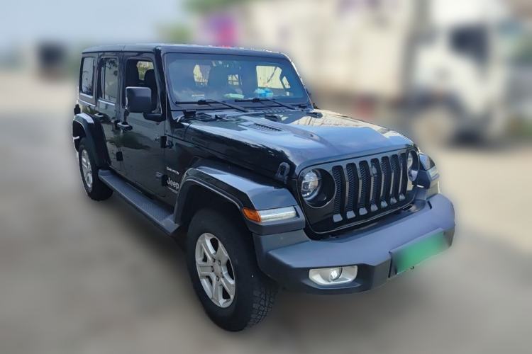 Used Jeep Wrangler 2021 2.0T Sahara Four-Door Edition Front Right 45 Deg