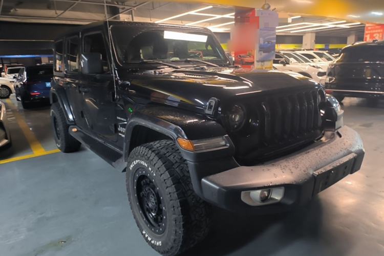 Used Jeep Wrangler 2021 2.0T Sahara Four-Door Edition Front Right 45 Deg