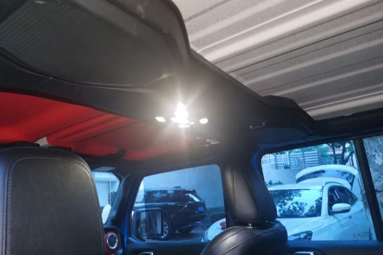 Used Jeep Wrangler 2021 2.0T Robin Hood Four-Door Edition Headliner