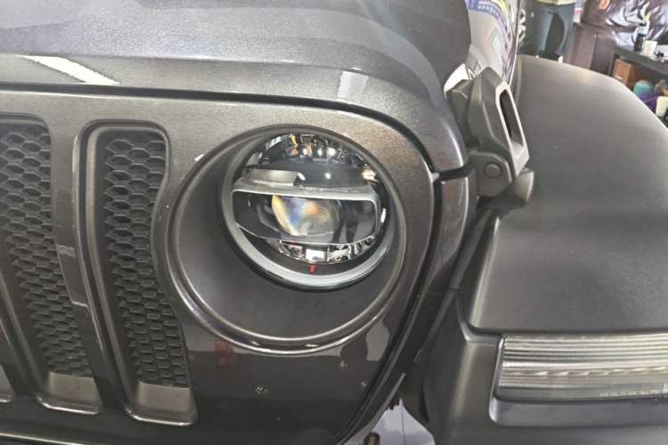 Used Jeep Wrangler 2021 2.0T Robin Hood Four-Door Edition Left Front Headlight