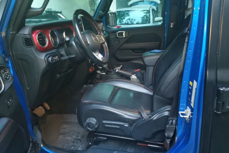 Used Jeep Wrangler 2021 2.0T Robin Hood Four-Door Edition Left Front Seat