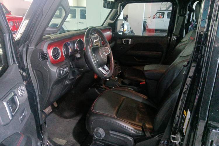 Used Jeep Wrangler 2021 2.0T Robin Hood Four-Door Edition Left Front Seat