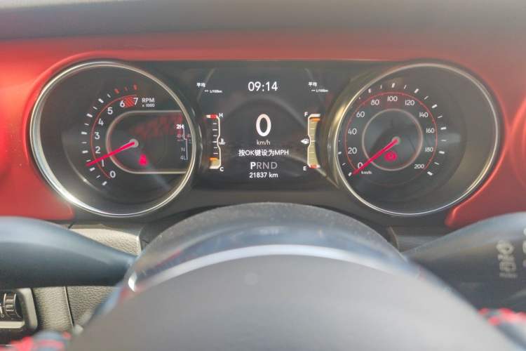 Used Jeep Wrangler 2021 2.0T Robin Hood two-door version Odometer Close Up