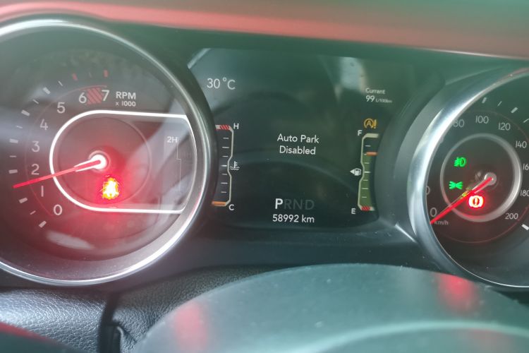 Used Jeep Wrangler 2021 2.0T Robin Hood Four-Door Edition Odometer Close Up