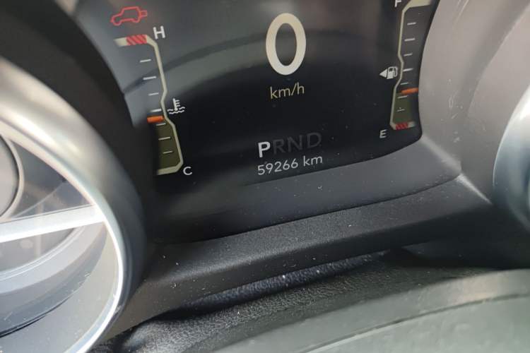 Used Jeep Wrangler 2021 2.0T Sahara Four-Door Edition Odometer Close Up