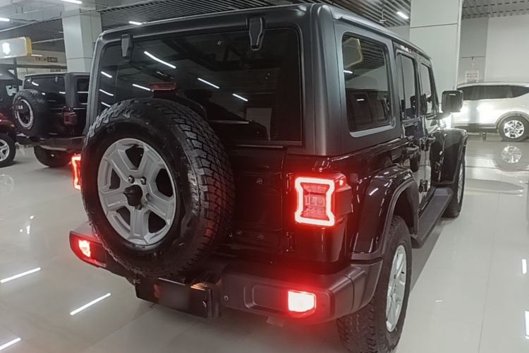 Used Jeep Wrangler 2021 2.0T Sahara Four-Door Edition Rear Right 45 Deg