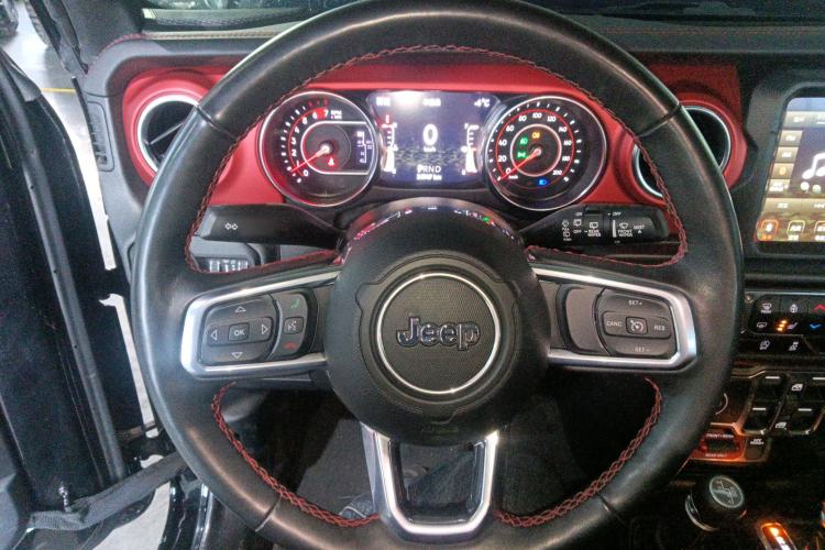 Used Jeep Wrangler 2021 2.0T Robin Hood Four-Door Edition Steering Wheel