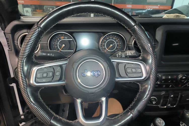 Used Jeep Wrangler 2021 2.0T Sahara Four-Door Edition Steering Wheel