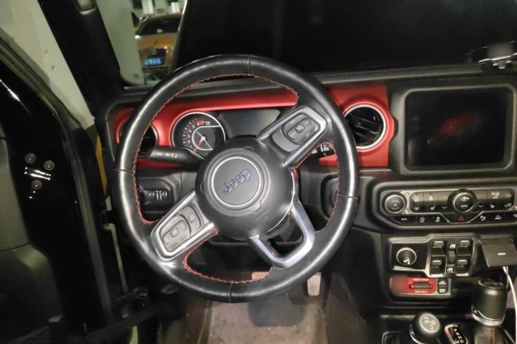 Used Jeep Wrangler 2021 2.0T Robin Hood Four-Door Edition Steering Wheel