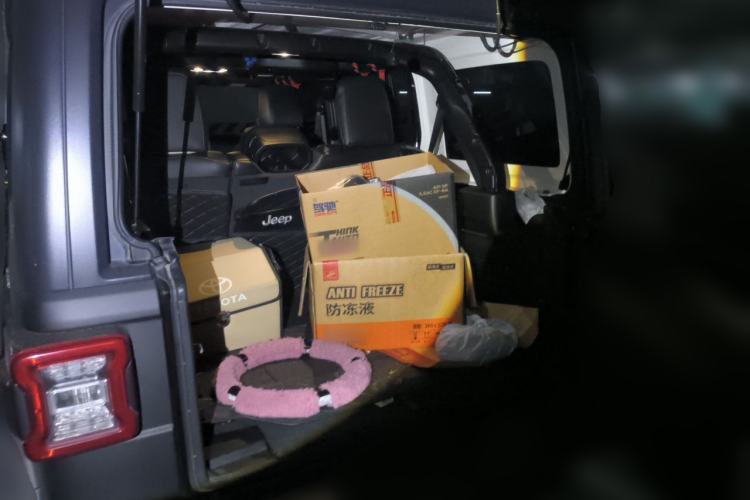 Used Jeep Wrangler 2021 2.0T 80th Anniversary Edition Trunk