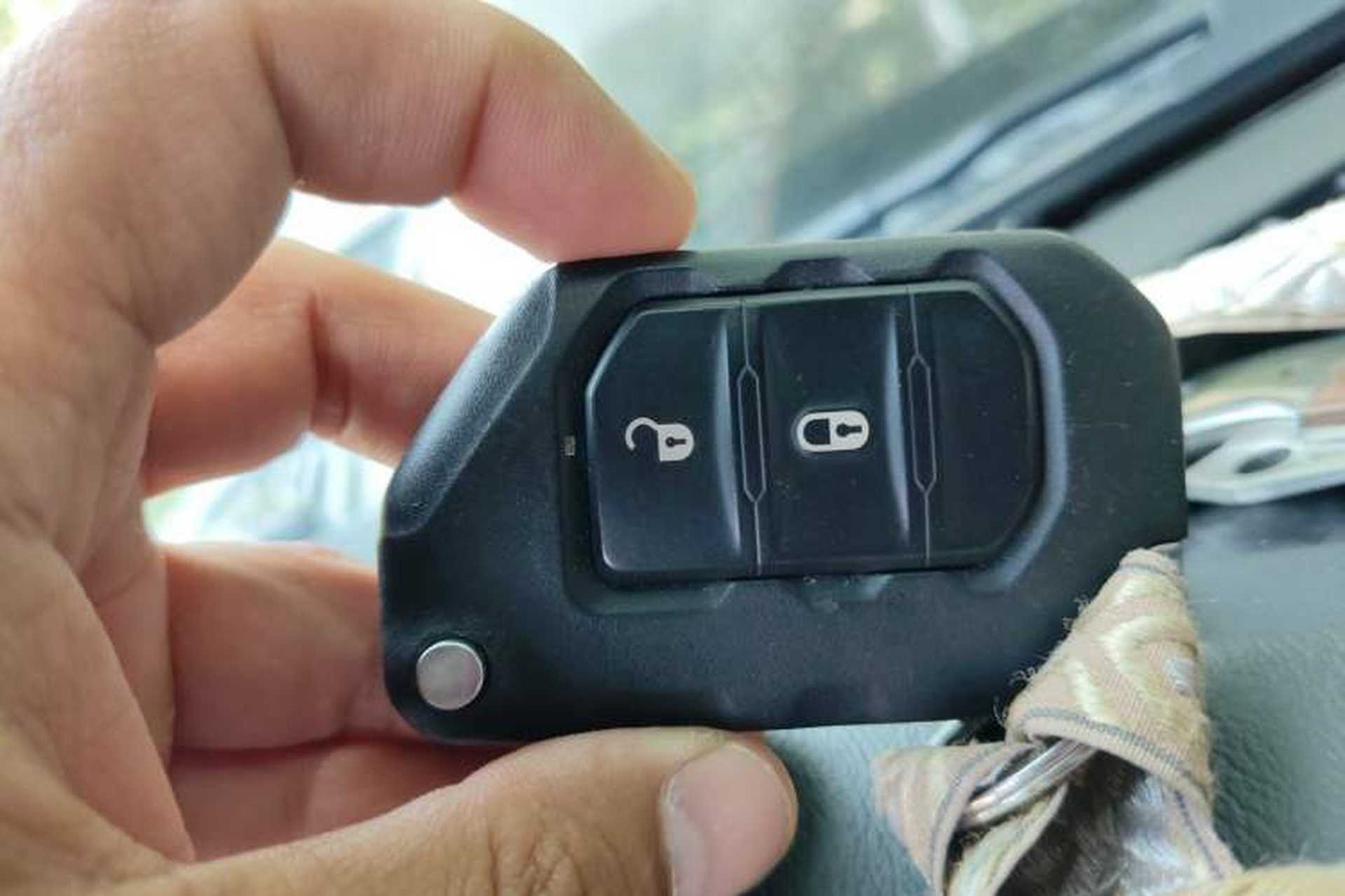 Used Jeep Wrangler 2021 2.0T Sahara Four-Door Edition Vehicle Key