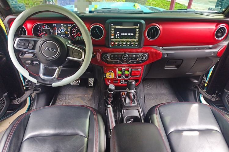 Used Jeep Wrangler 2021 2.0T Robin Hood Four-Door Edition Center Console