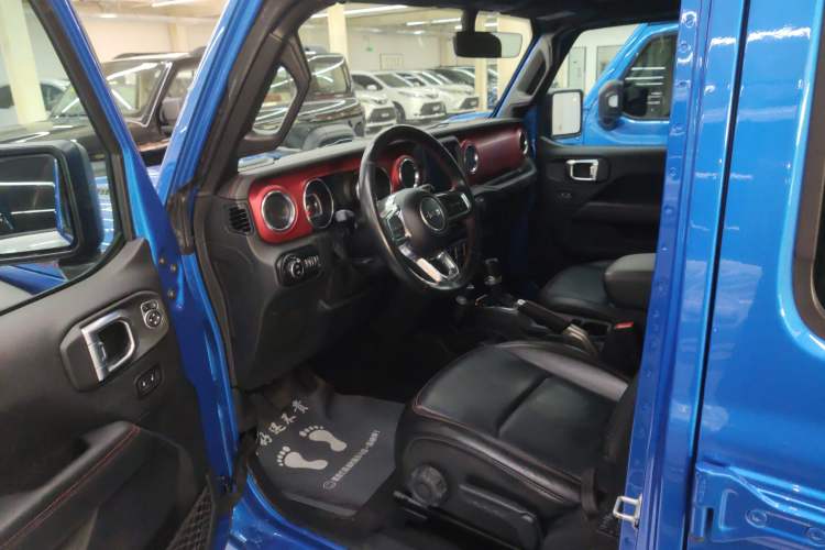 Used Jeep Wrangler 2021 2.0T Robin Hood Four-Door Edition Driver Seat
