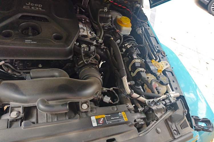 Used Jeep Wrangler 2021 2.0T Robin Hood Four-Door Edition Engine Bay Left
