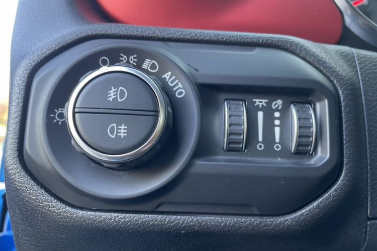 Used Jeep Wrangler 2021 2.0T Robin Hood Four-Door Edition Gear Lever