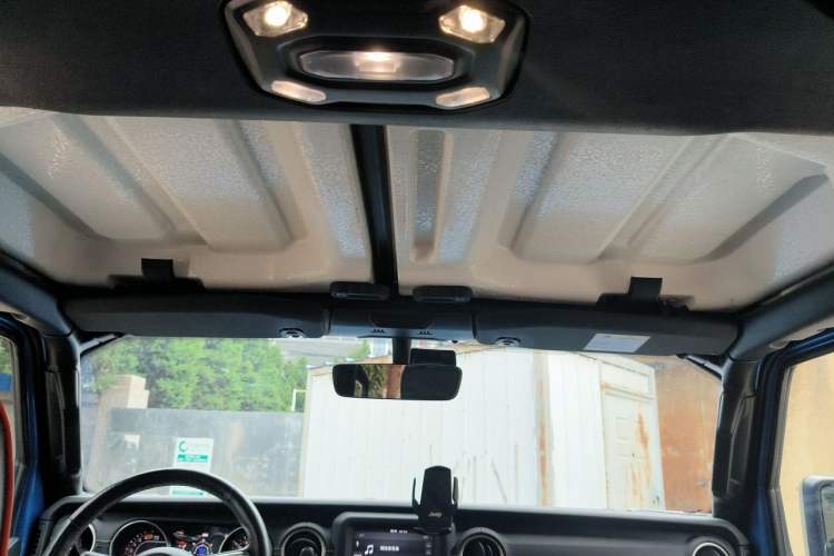 Used Jeep Wrangler 2021 2.0T Sahara Four-Door Edition Headliner