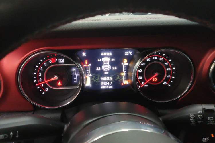 Used Jeep Wrangler 2021 2.0T Robin Hood Four-Door Edition Instrument Cluster