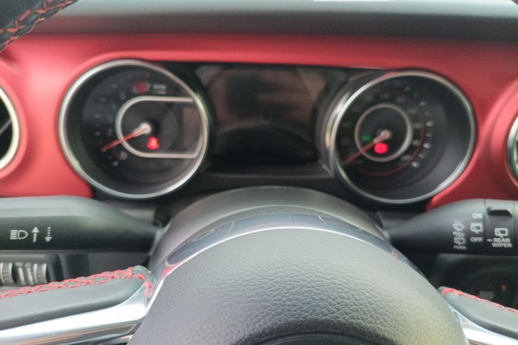 Used Jeep Wrangler 2021 2.0T Robin Hood Four-Door Edition Instrument Cluster