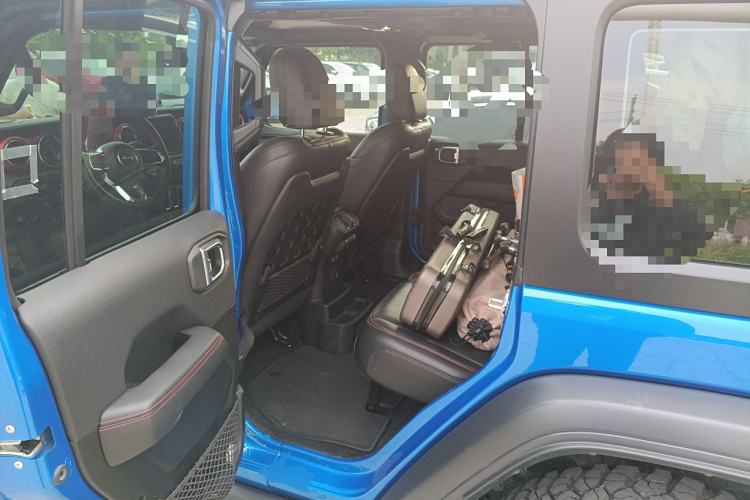 Used Jeep Wrangler 2021 2.0T Robin Hood Four-Door Edition Interior 4