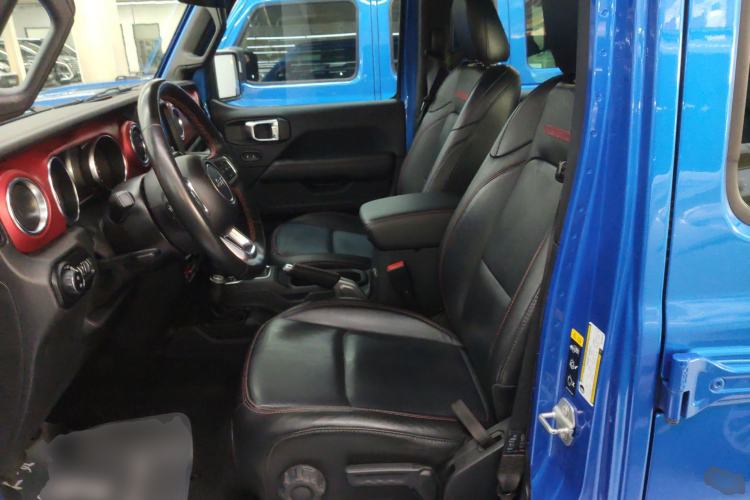 Used Jeep Wrangler 2021 2.0T Robin Hood Four-Door Edition Left Front Seat