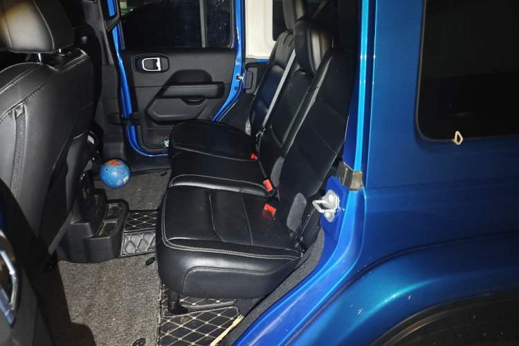 Used Jeep Wrangler 2021 2.0T 80th Anniversary Edition Left Rear Seat