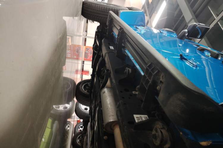 Used Jeep Wrangler 2021 2.0T Sahara Four-Door Edition Left Side Sill