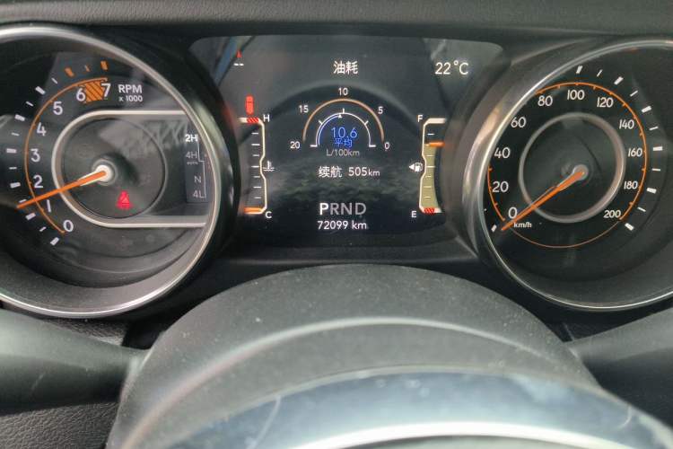 Used Jeep Wrangler 2021 2.0T Sahara Four-Door Edition Odometer Close Up