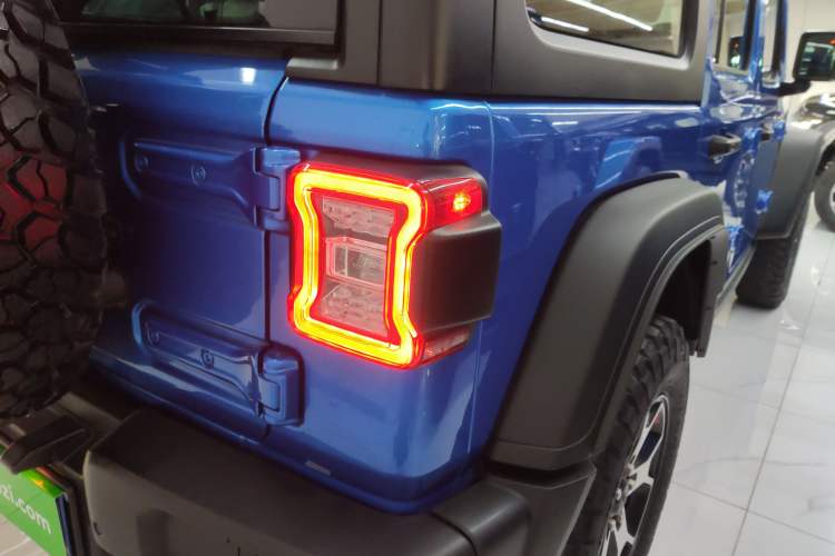 Used Jeep Wrangler 2021 2.0T Robin Hood Four-Door Edition Right Rear Taillight