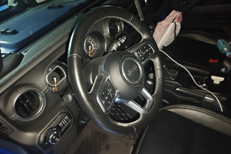 Used Jeep Wrangler 2021 2.0T 80th Anniversary Edition Steering Wheel