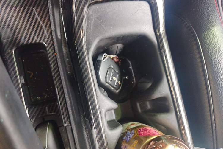 Used Jeep Wrangler 2021 2.0T Robin Hood Four-Door Edition Vehicle Key