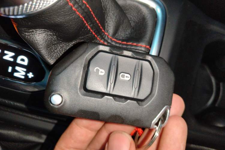 Used Jeep Wrangler 2021 2.0T Robin Hood Four-Door Edition Vehicle Key