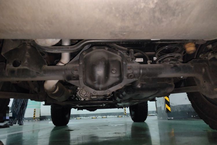 Used Jeep Wrangler 2021 2.0T Robin Hood two-door version Chassis Rear