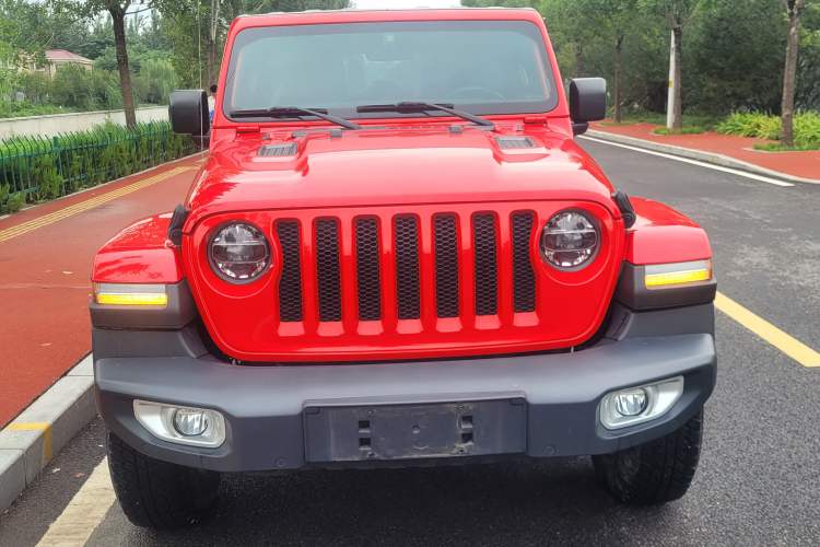 Used Jeep Wrangler 2021 2.0T Sahara Four-Door Edition Exterior 1