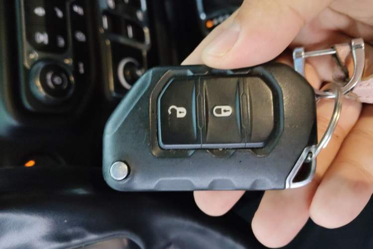 Used Jeep Wrangler 2021 2.0T Sahara Four-Door Edition Interior 1